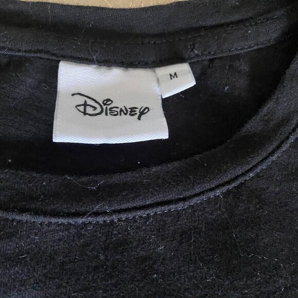 Disney Kisses Giant Mickey Mouse Women's Tee size M - Picture 2 of 3